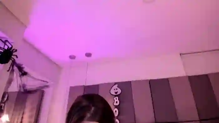 2025/10/24/flirt4free-mia-klein-05-26-52