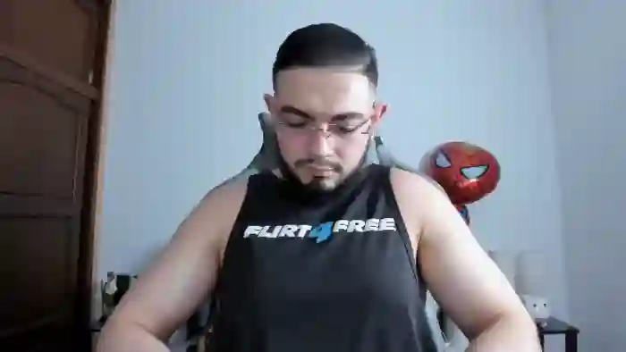 2025/10/24/flirt4free-luigi-white-19-40-27