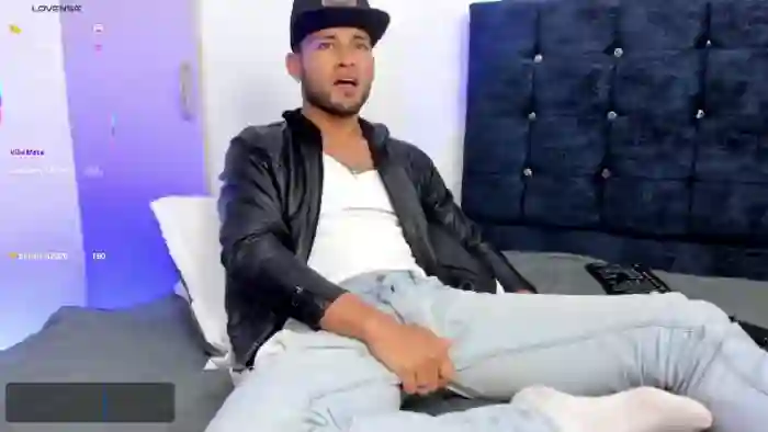 2025/10/24/flirt4free-max-conorr-16-56-26