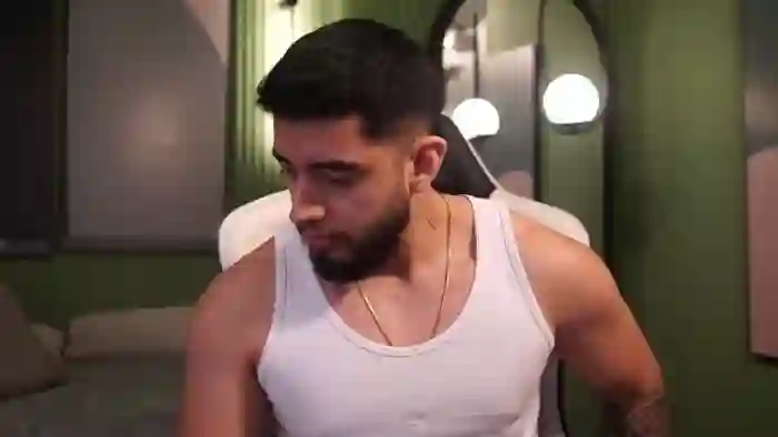 2025/10/24/flirt4free-nick-vans-12-57-04