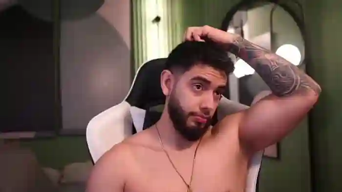 2025/10/24/flirt4free-nick-vans-16-33-48
