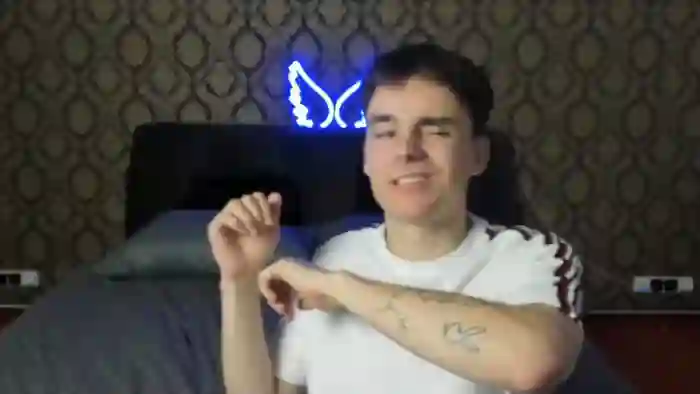 2025/10/24/flirt4free-river-palme-18-05-22