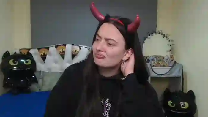 2025/10/25/flirt4free-milana-ora-14-10-46