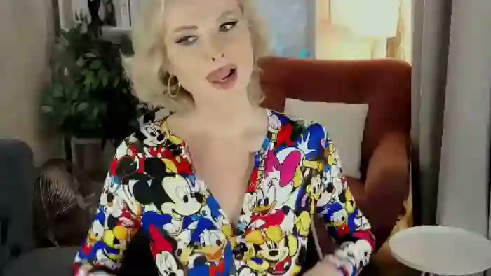 2025/10/25/flirt4free-sandra-kind-08-12-29