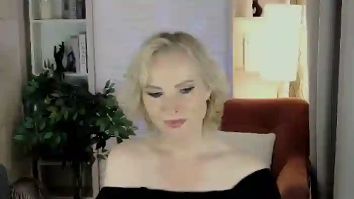 2025/10/25/flirt4free-sandra-kind-08-42-57