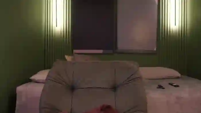 2025/10/25/flirt4free-nick-vans-12-04-58