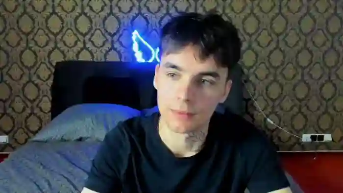 2025/10/25/flirt4free-river-palme-19-55-52