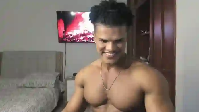 2025/10/25/flirt4free-tyga-fit-01-10-37