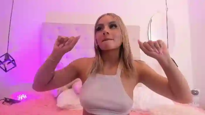 2025/10/26/flirt4free-juliana-correa-00-54-18