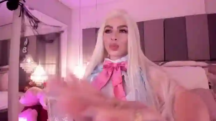 2025/10/26/flirt4free-mia-klein-03-05-06