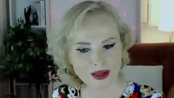 2025/10/26/flirt4free-sandra-kind-09-24-01