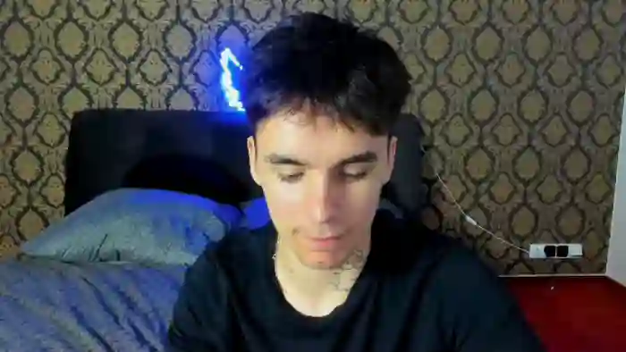 2025/10/26/flirt4free-river-palme-02-19-35