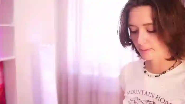 2025/10/27/flirt4free-elvina-haifley-10-16-30