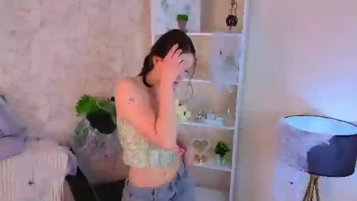 2025/10/27/flirt4free-loreta-moede-11-04-21