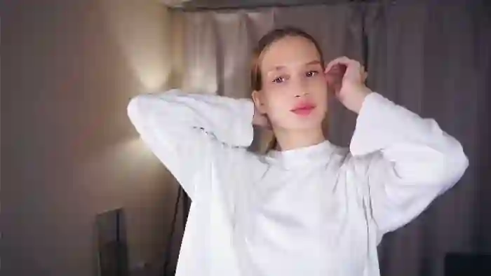 2025/10/28/flirt4free-valarie-mcginister-09-22-42