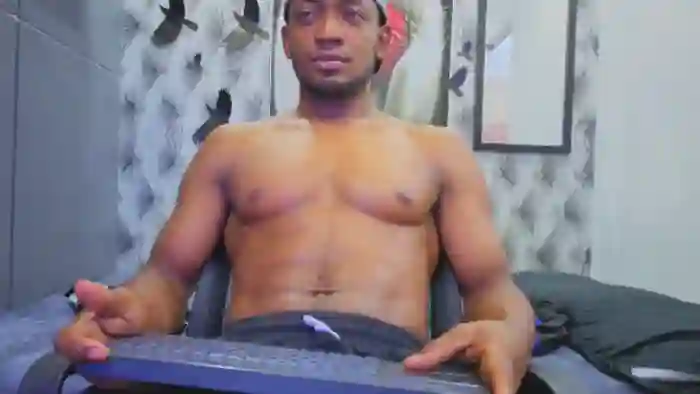 2025/10/28/flirt4free-stiven-brand-23-18-49