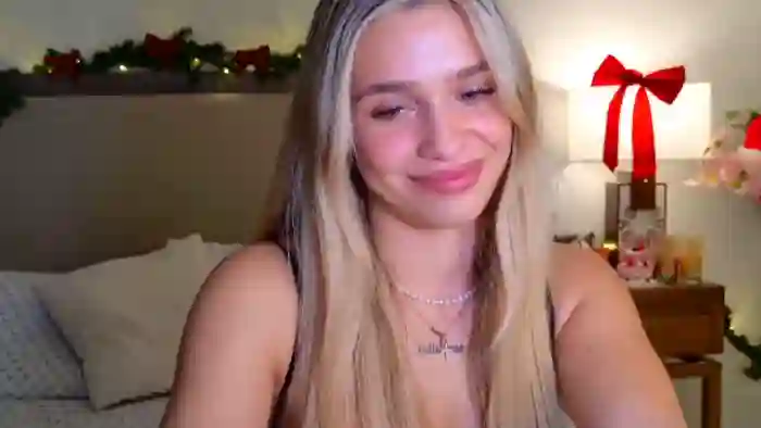 2025/12/12/flirt4free-maci-reynolds-05-47-27