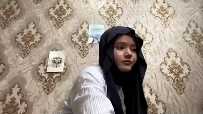 2025/12/12/flirt4free-marg-conlin-16-05-27