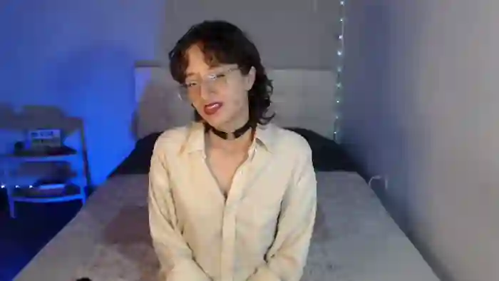 2025/12/12/flirt4free-margot-zurich-03-19-37