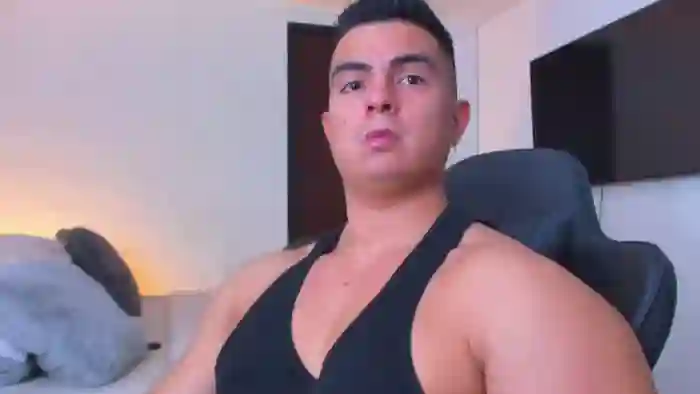 2025/12/12/flirt4free-jasper-brooks-14-37-01