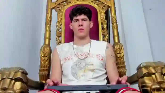 2025/12/12/flirt4free-jules-belllamy-07-40-22