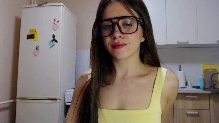 Ari_Honey