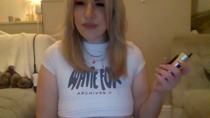 Roxy_Reveals