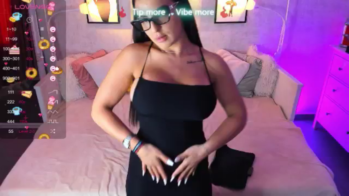 LindsayDee
