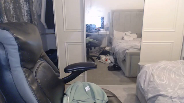 Crystal_MFC