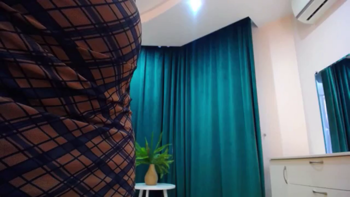 AdmireMyEyes