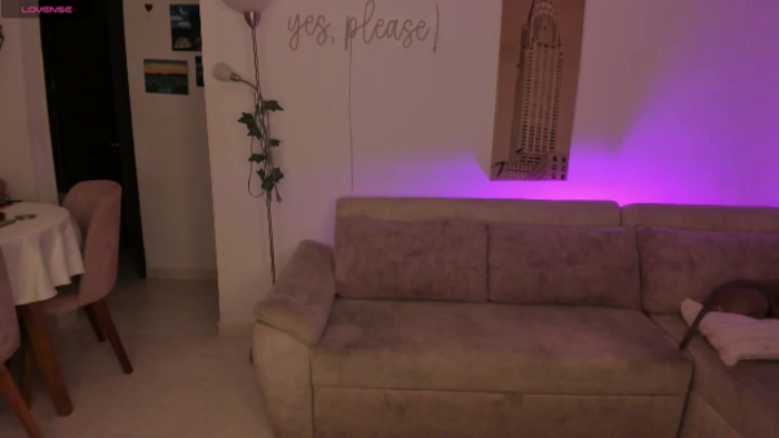 Lilly_sexy1