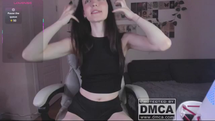 MikaMaez