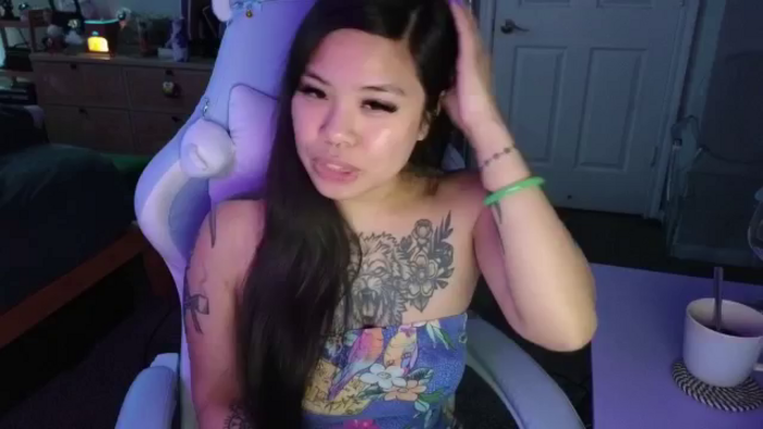 dolllface