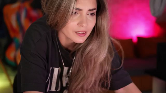 Allie_Synn