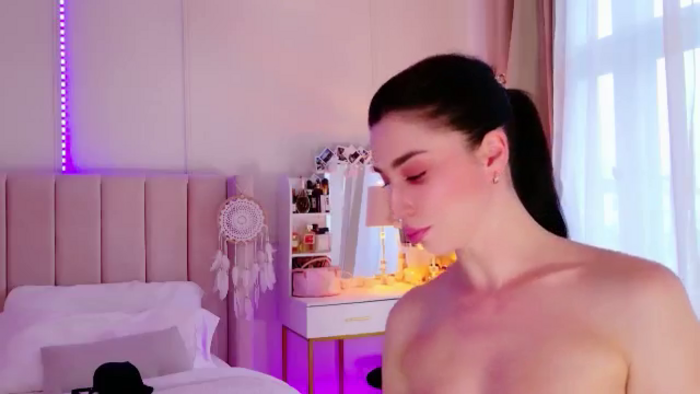 LolaNiceAss1