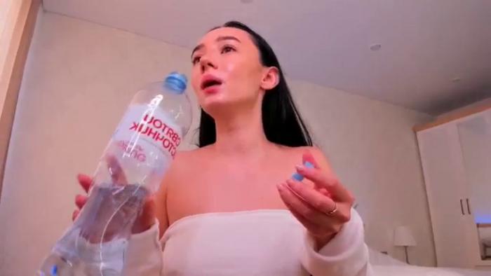 Karlee_Grey_