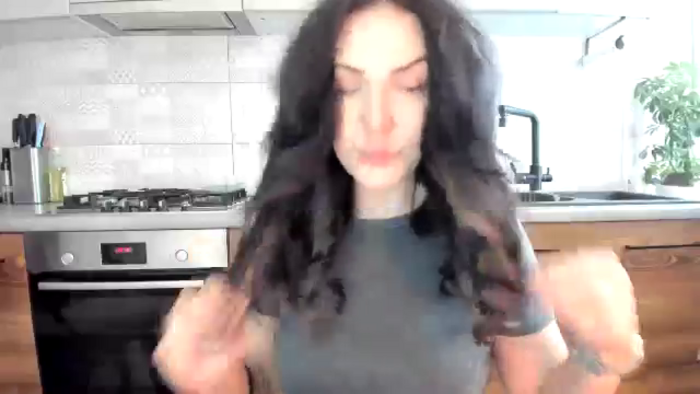 MissNelly_