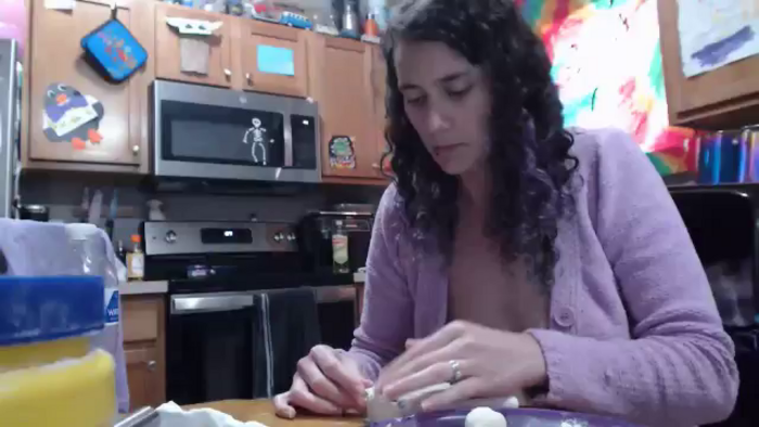 Violethooper1