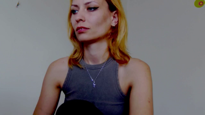 Karoline121