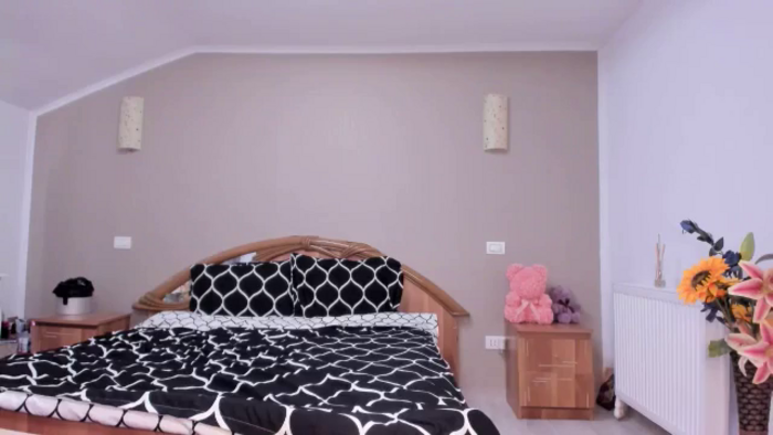 kissytease8