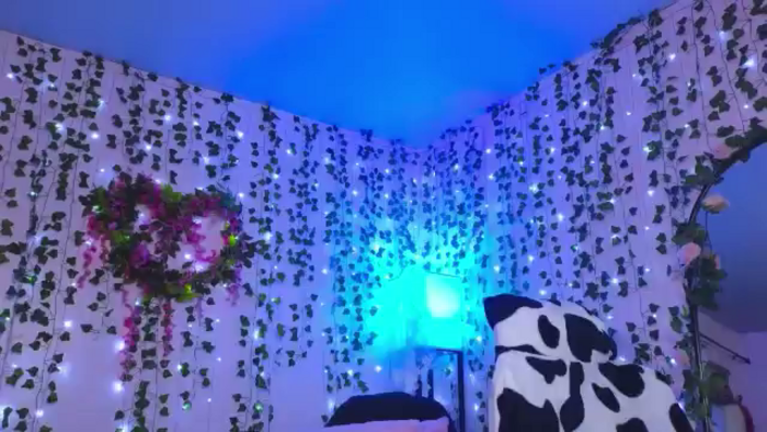 naughtybella_