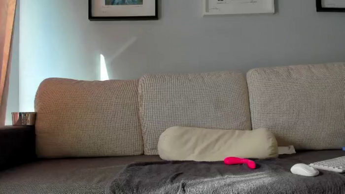 Bellahot77