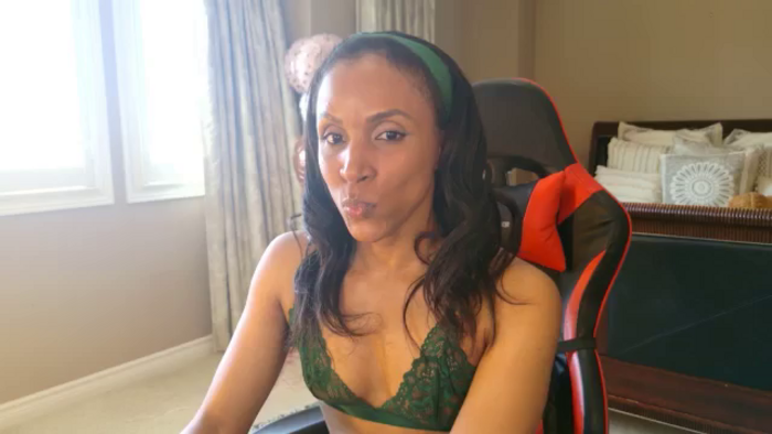 Ms_WetnWild