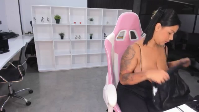 Racheel_boobs