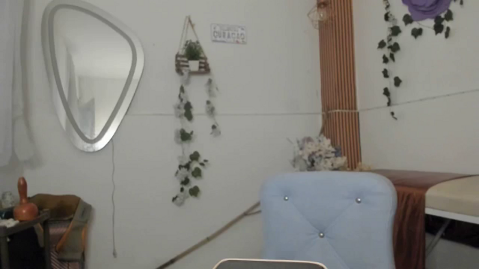 Akemi_lux