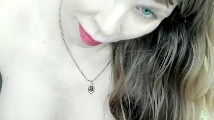 Mari_Di