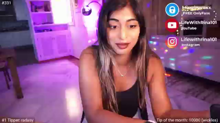 Missrinaroxx