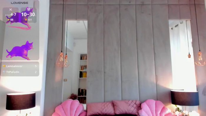 NatalyThorn88