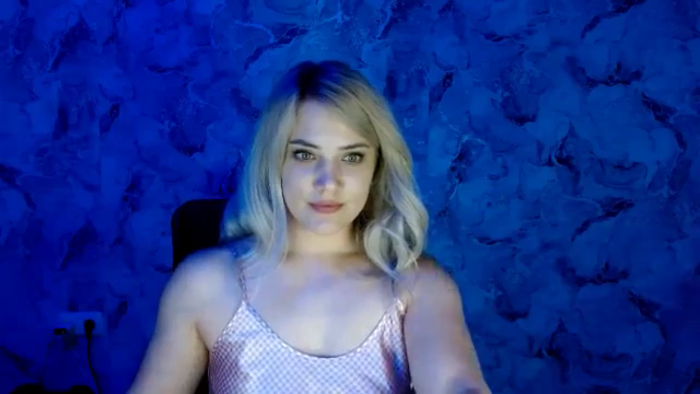 Nika_gold1