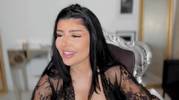 moniqueeale